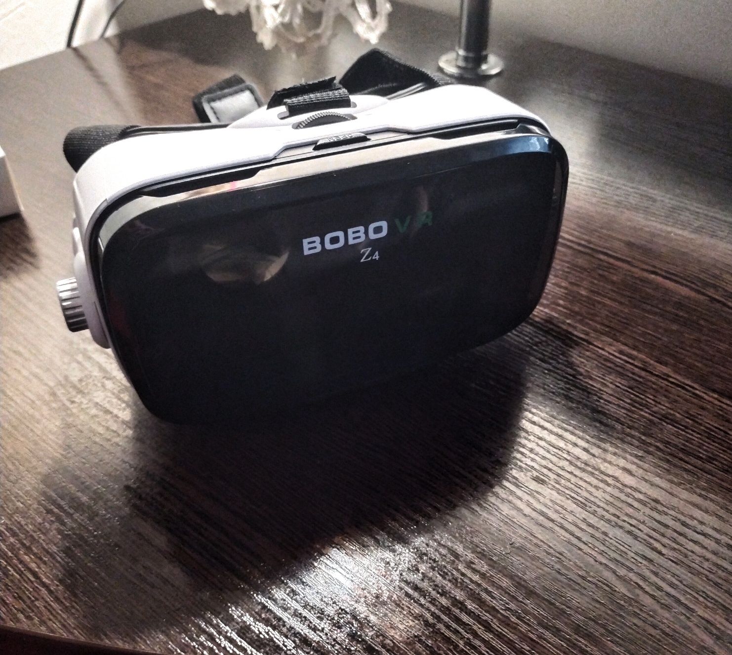 Окуляри віртуальної реальності Bobo VR Z4 із навушниками