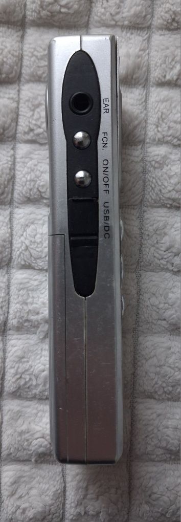 Dyktafon cyfrowy Denpa USB-24 radio FM