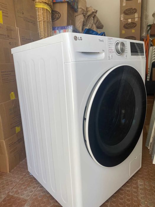 Máquina de lavar a roupa LG ThinQ – Modelo F4WV5009S0W/01
