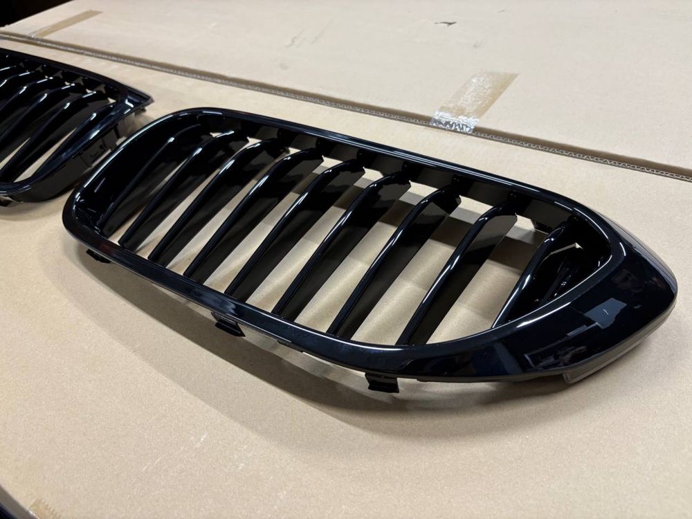 Решітки ноздрі BMW 5 G30/G31 2016-2020