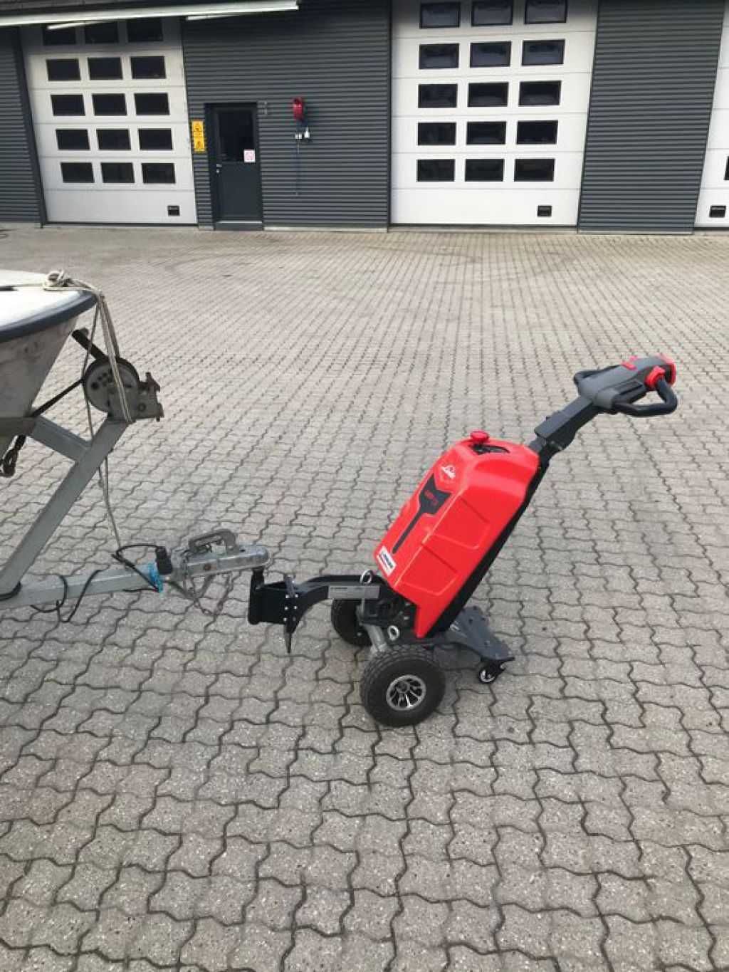 ciągnik mover transport holownik przyczep slipowania łodzi Linde MP13