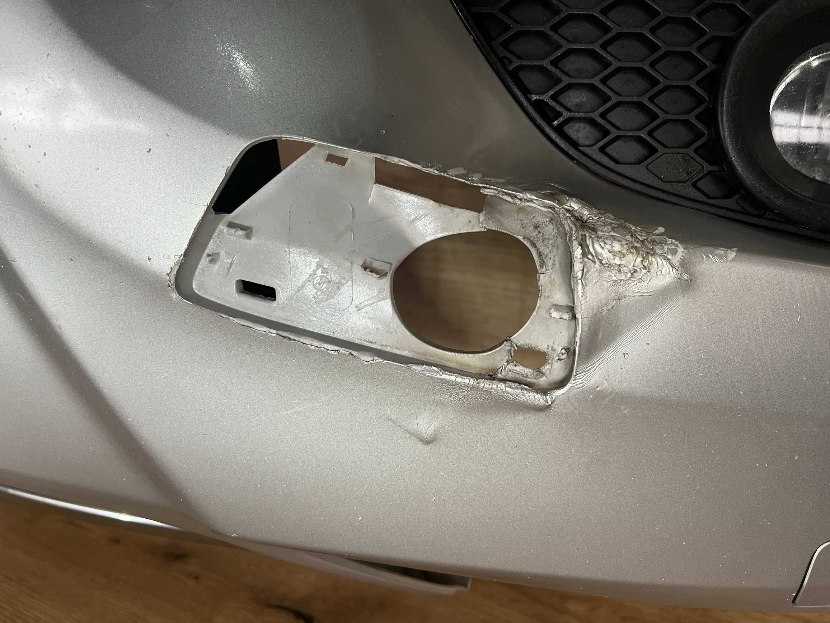 Zderzak przedni Opel Zafira B Lift 4x pdc spryski kolor z157