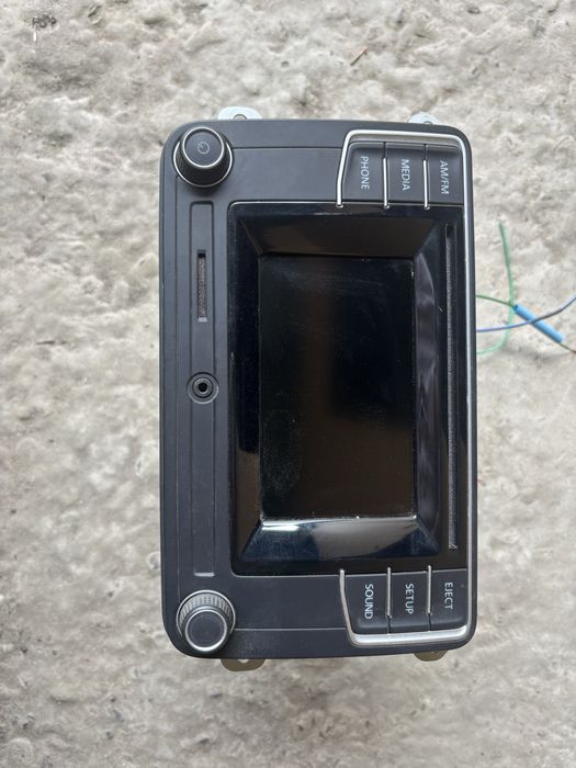 Магнітофон монітор радіо VW Jetta 15-17 6 кнопок