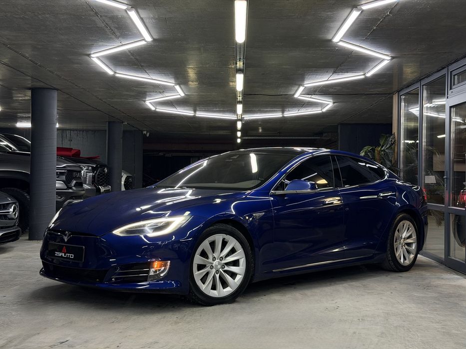Tesla Model S 75D
