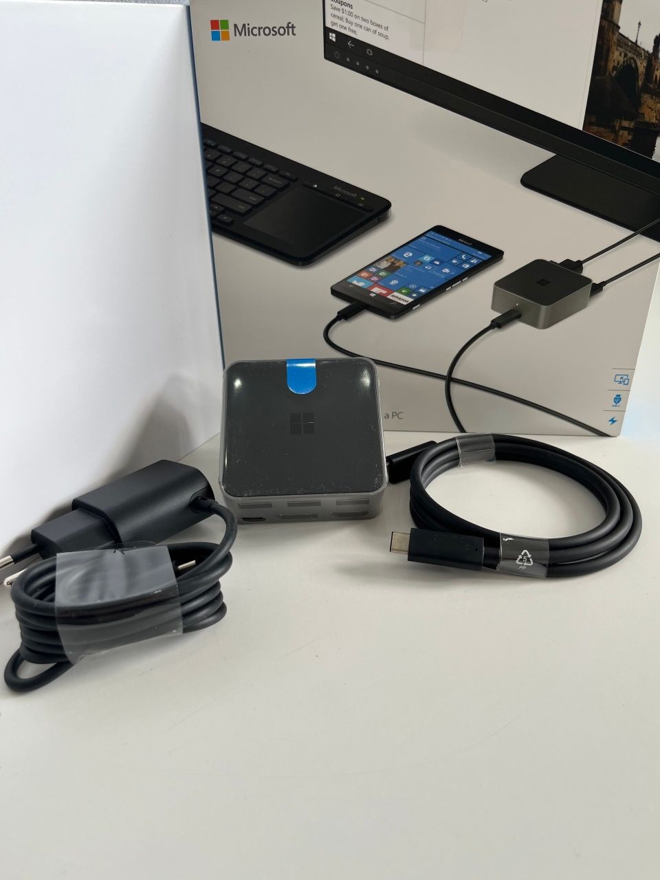 Nowa stacja dokująca MICROSOFT DISPLAY DOCK HD-500