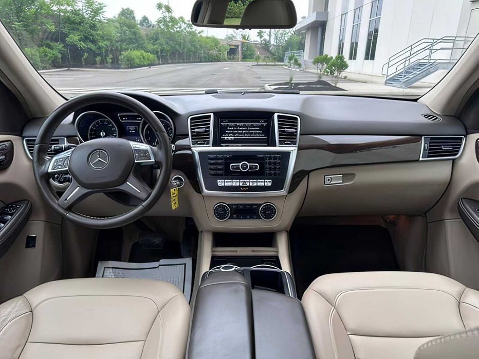 Mercedes-Benz ML 350      2014