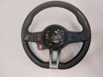 Kierownica Alfa Romeo Giulia Carbon QV Quadrifoglio