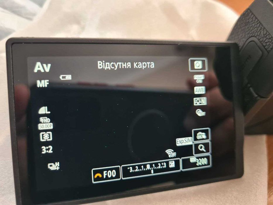 Бездзеркальний фотоапарат Canon EOS R10 W RF-S 18-45 4.5-6.3 STM KIT
