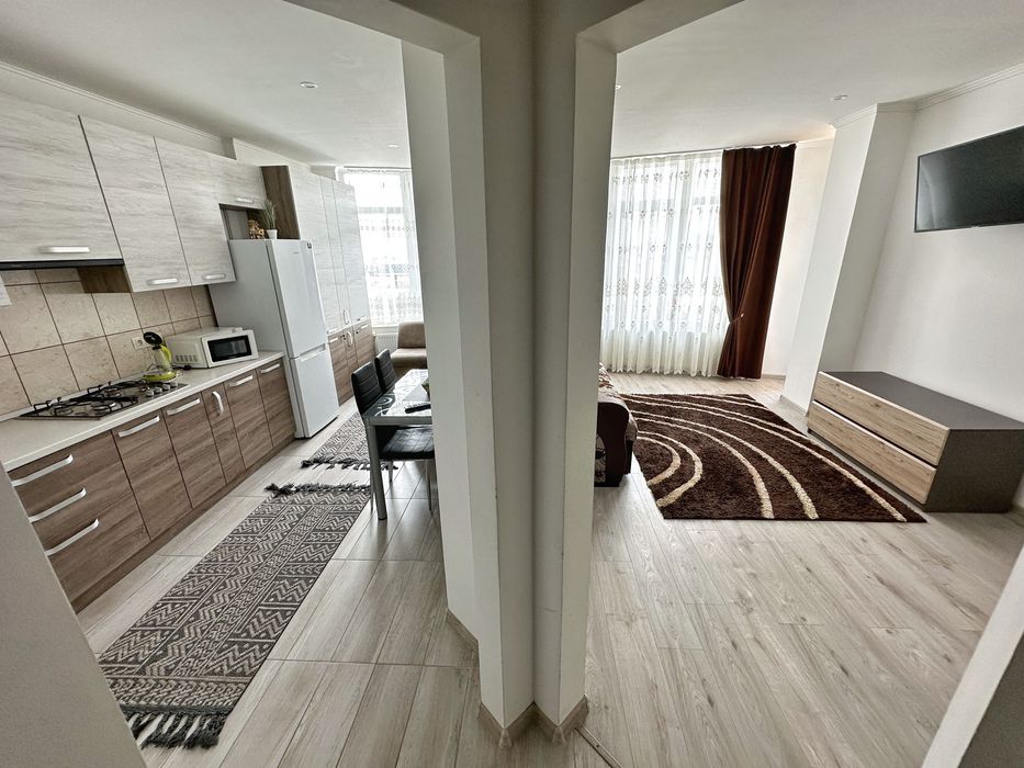 ‼️Вільно‼️ Однокімнатна квартира - вул. Роксолани 16