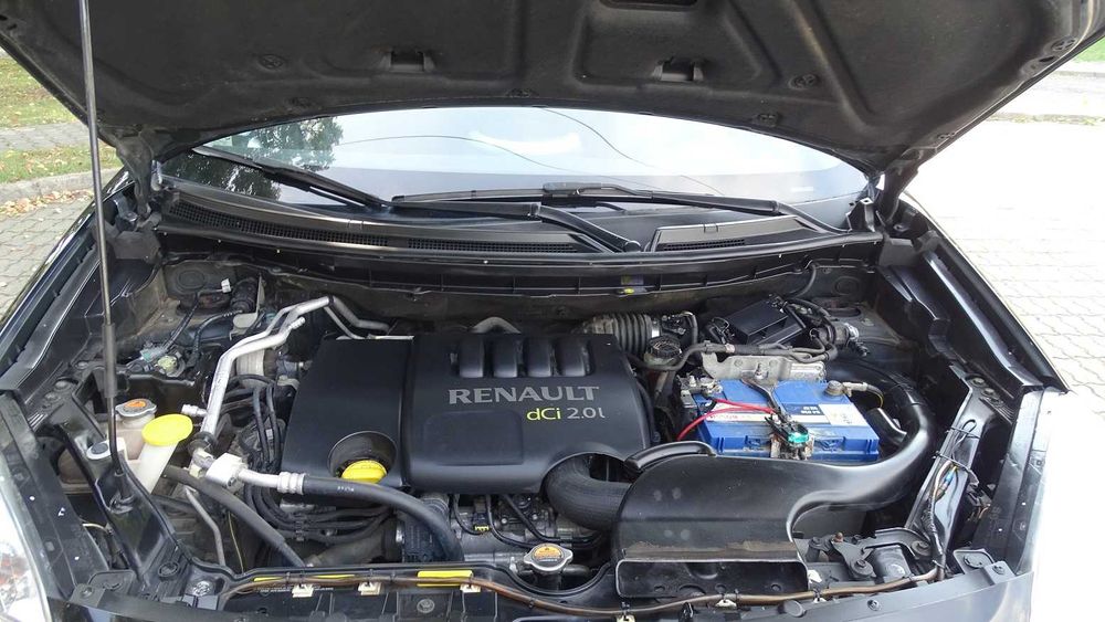 RENAULT KOLEOS 2,0 DIESEL,zarejestr,klima,alu,elektryka,radio,hak