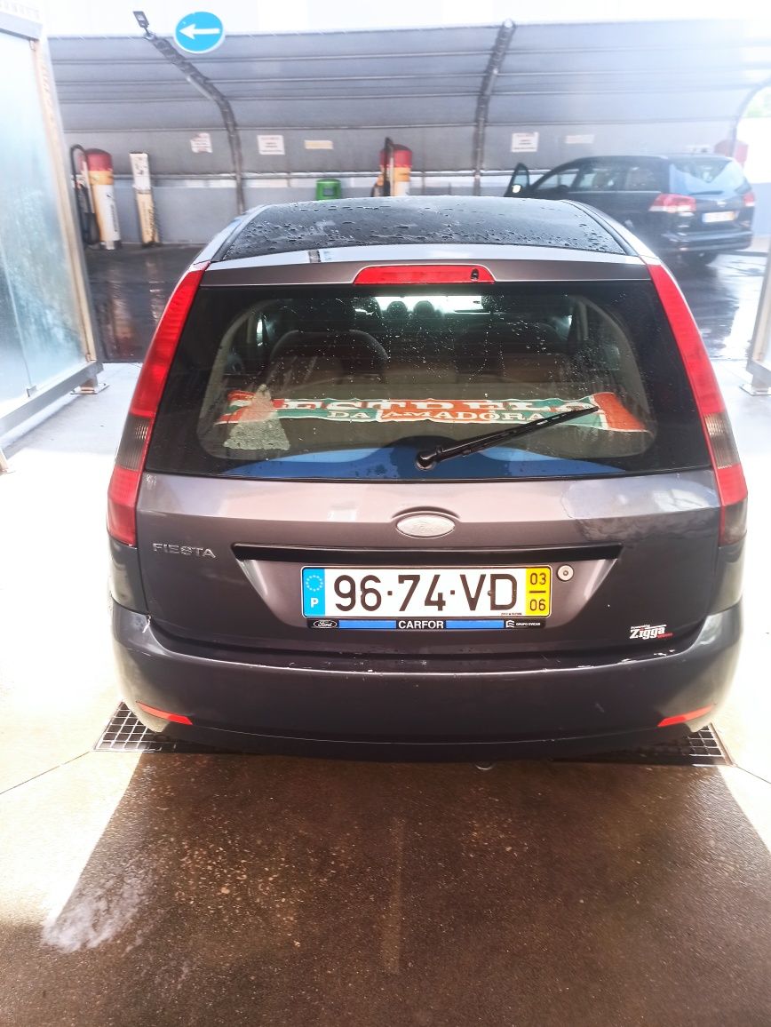 Ford fiesta 2003 km180000 reias