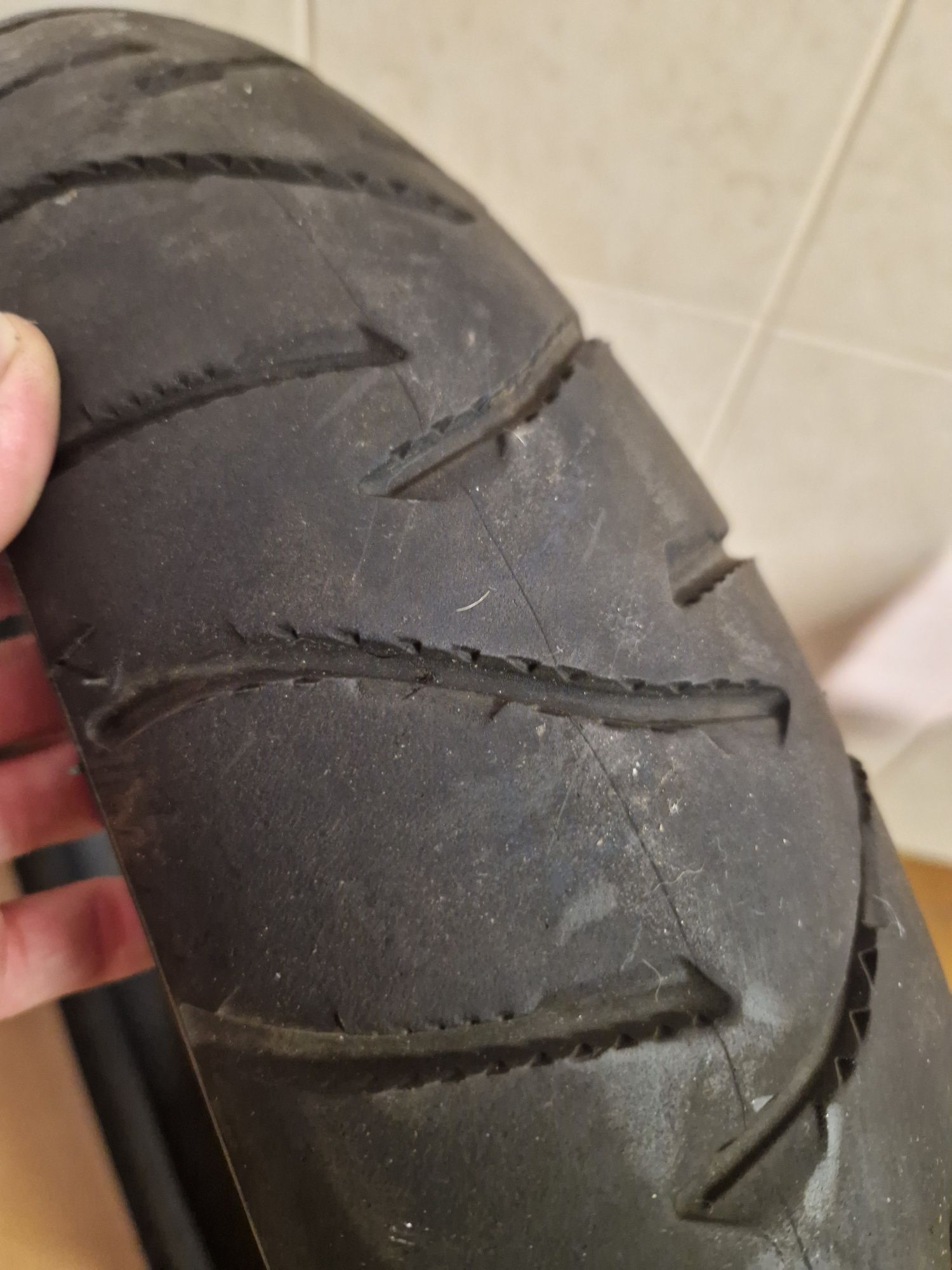 Pneus michelin anakee 3 para despachar...