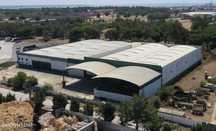 Armazém de 5200m2 em lote de 8750m2 Pq. Industrial da Mitrena Setúbal