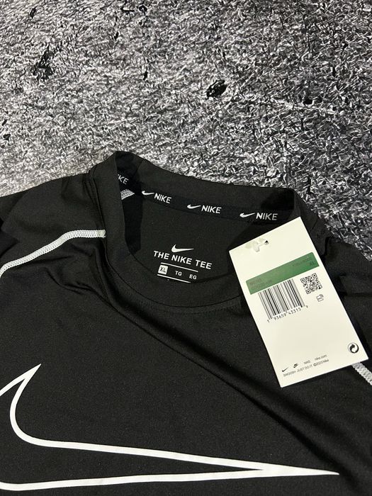 Термобілизна Nike