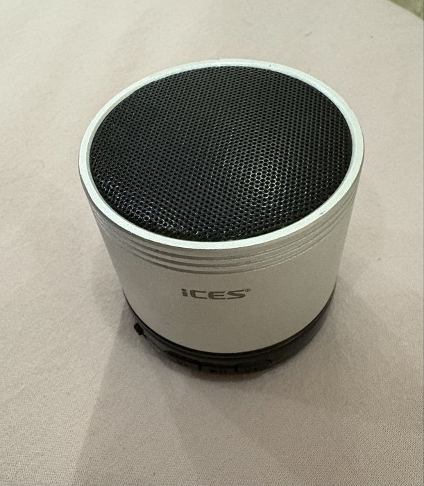 Блютуз колонка Ices IBT-1