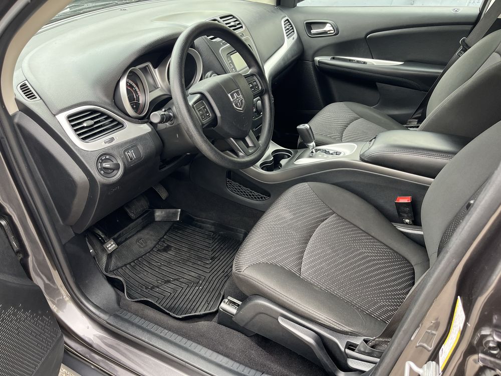 Dodge Journey 2,4 мінімальну пошкодження, відмінний стан