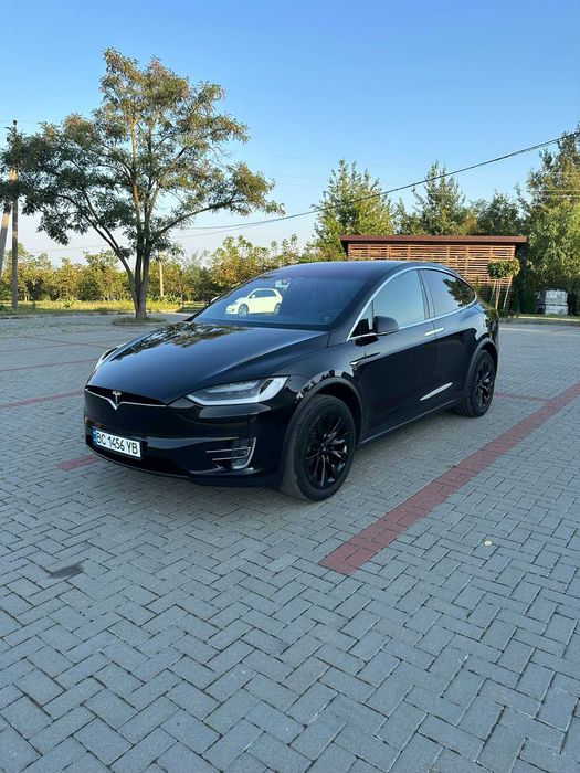 Tesla Model X Dual Motor 2017 Європа