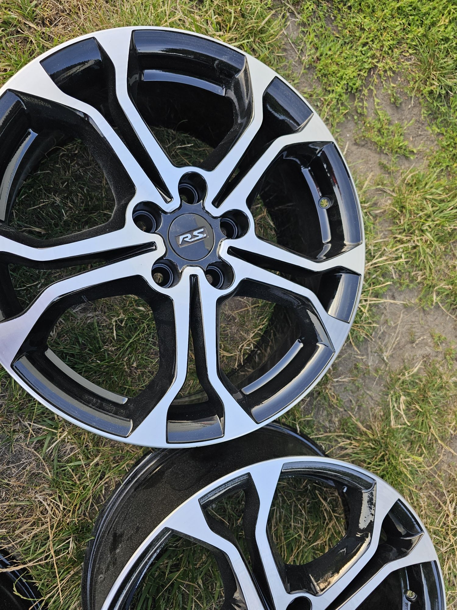Felgi aluminiowe 18 5x114,3 et 55 Renault RS Clio megane nowe Kadjar w