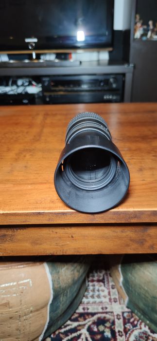 Lente Tamron 70-300 AF para Nikon