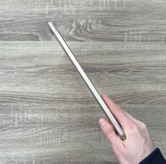 Macbook Retina 12 2017 (Air) | 8gb ram | 256 ssd | intel 1.2/2.9 ghz