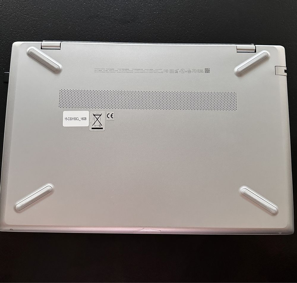 HP Pavilion 15 i5-1035G1/15.6” FHD TouchScreen SILVER