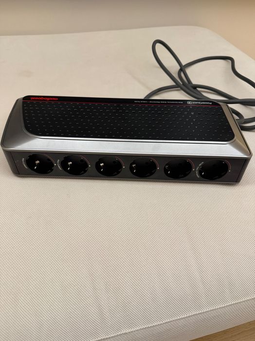 Listwa zasiląjąca Audioquest PowerQuest 2