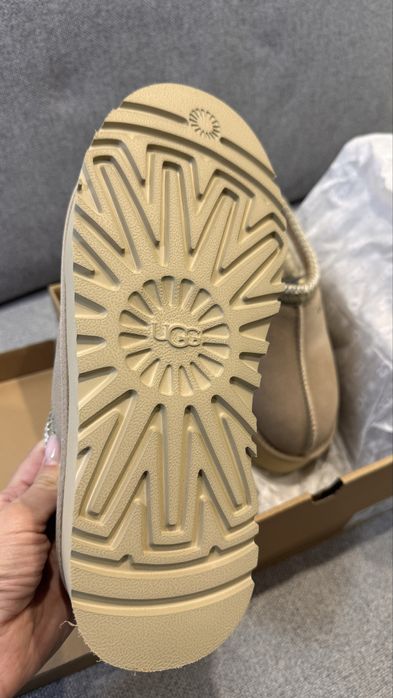 Уггі бежеві 40(25)