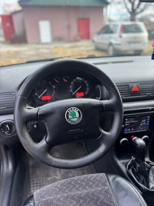 Scoda Octavia Tour 1,6 газ4