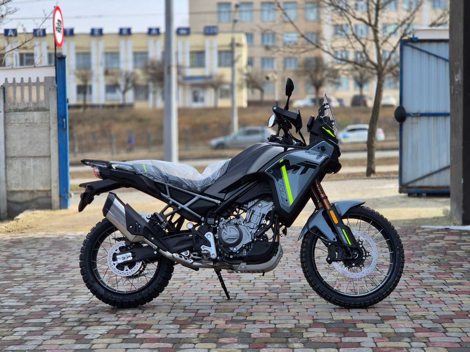 Мотоцикл 450 MT CFMOTO