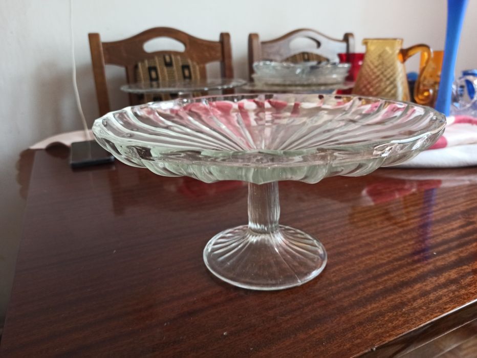 Duża patera na nóżce z PRL