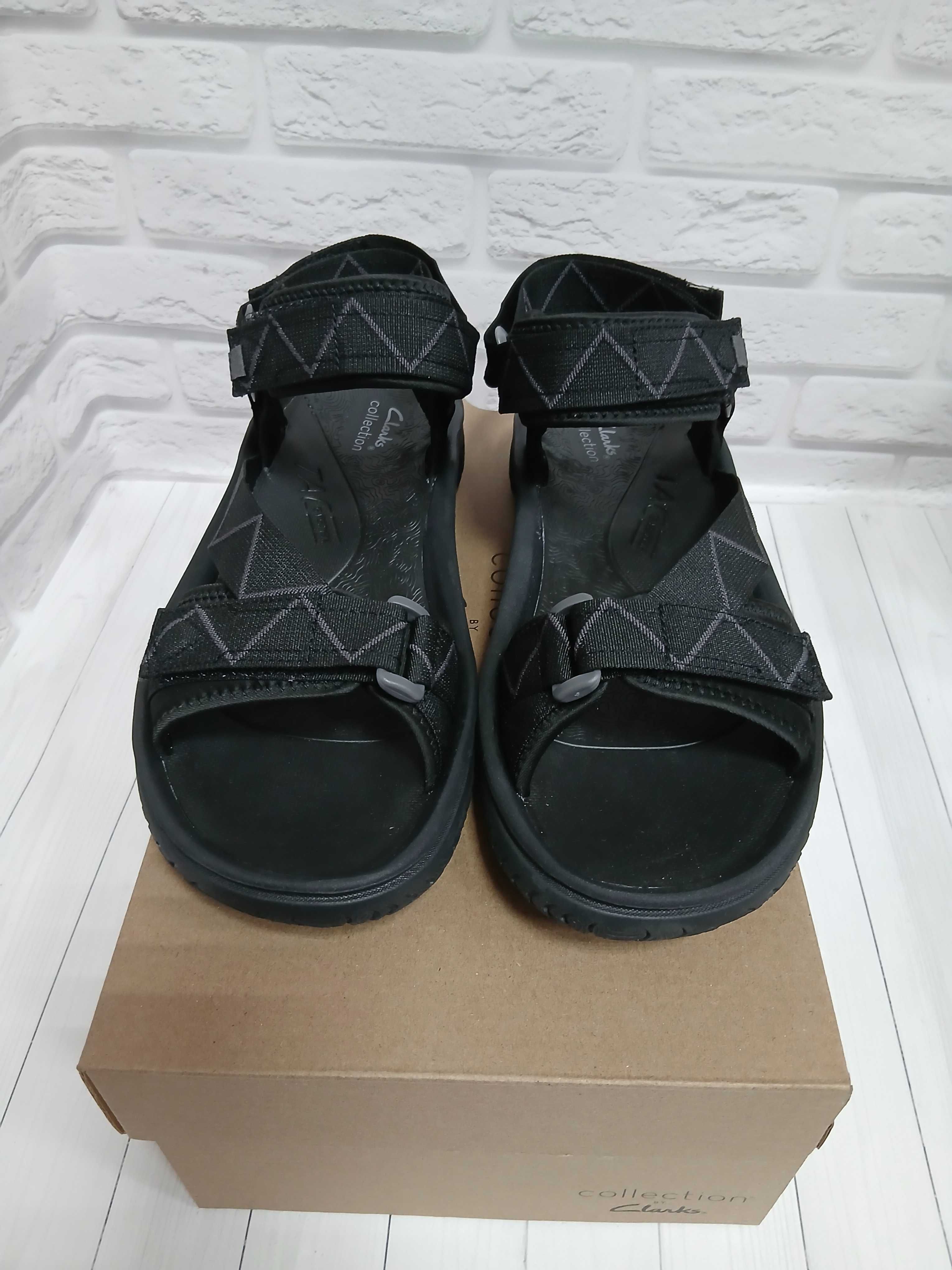 Сандалі чоловічи Clarks Wesley Trail

модель 26171721