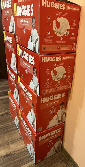 Памперси Huggies Little Movers 5-6 з Італії