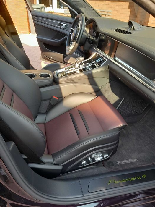 Porshe Panamera 4 E-Hybrid