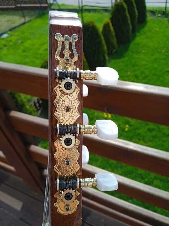 Gitara klasyczna Kremona