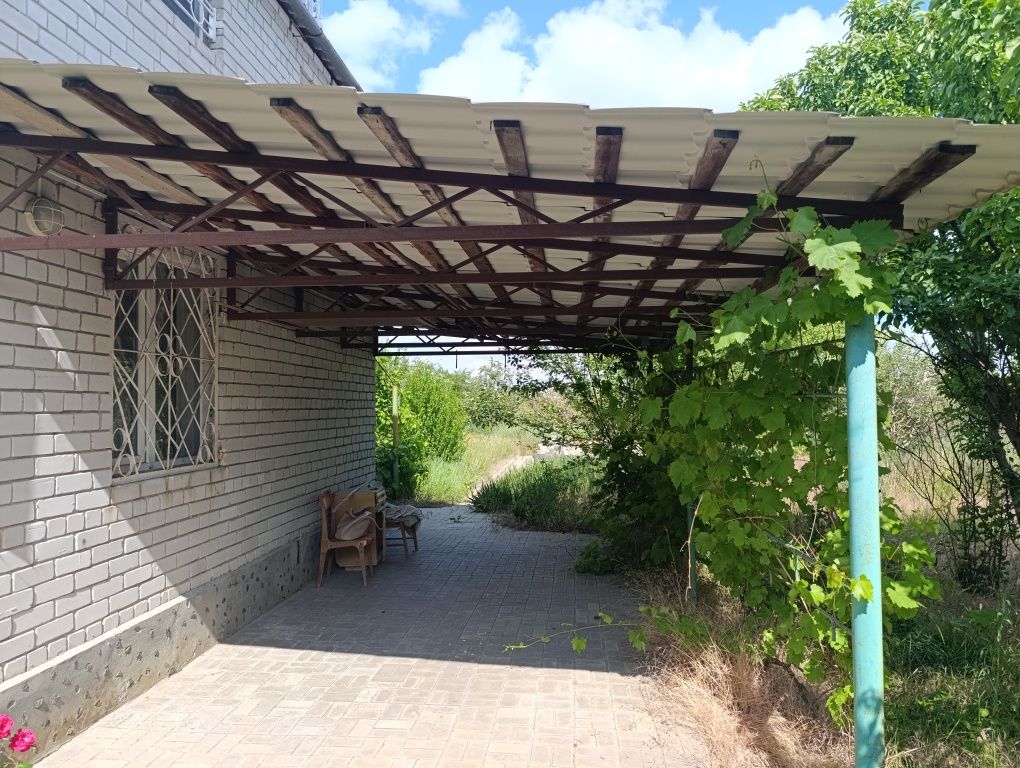 Сдам в аренду дачу в Новоселовке