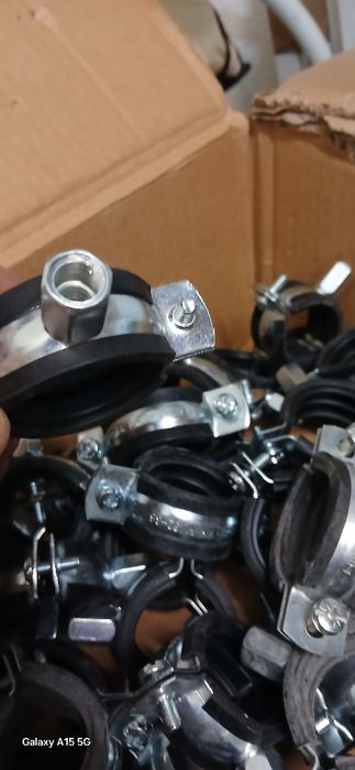 Abracadeiras 32-36 M/10 -M/8 com borracha