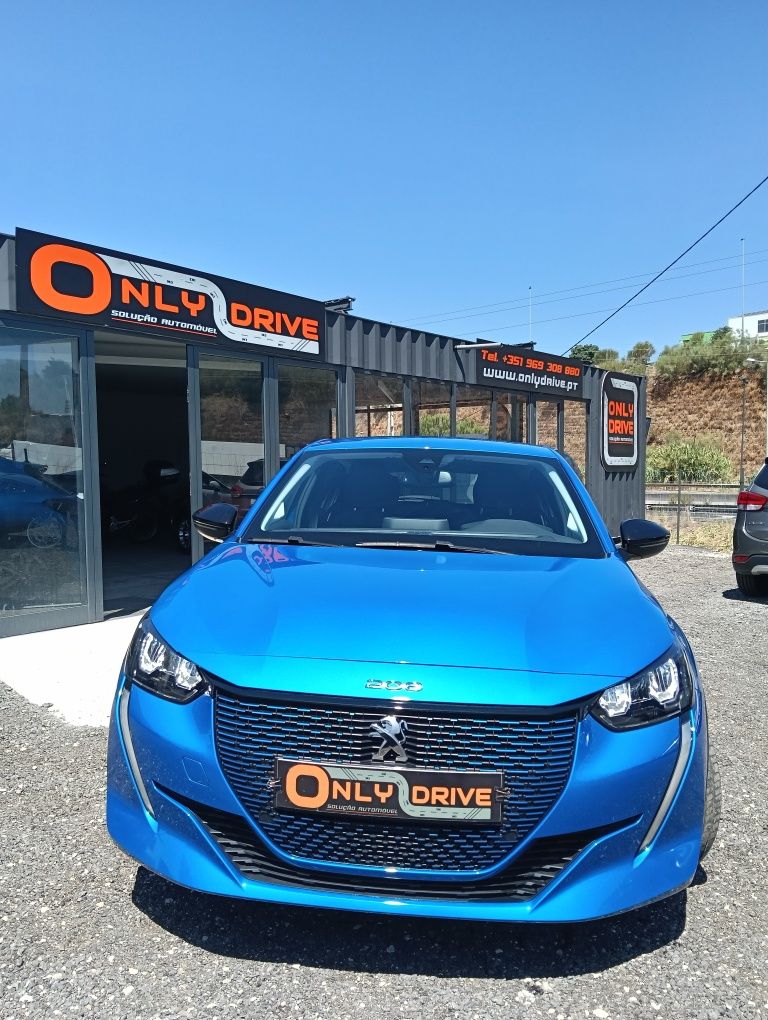 Peugeot e-208 Allure Pack, 02/2023, 23579kms,