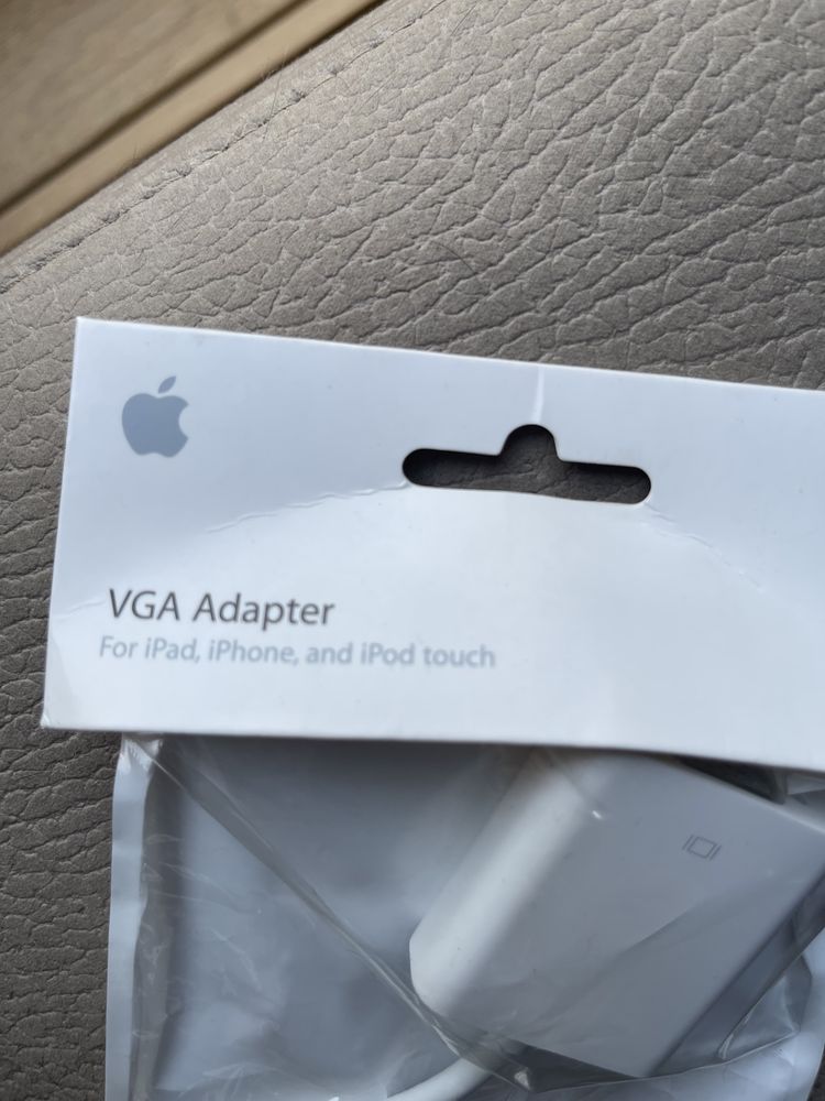 APPLE VGA Adapter / Adaptador para iPad / iPhone / iPod touch