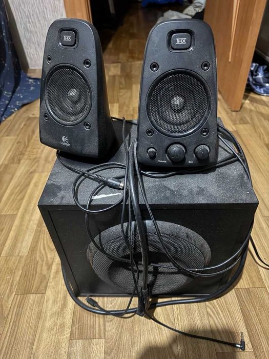 Акустична система Logitech 2.1 Z-623