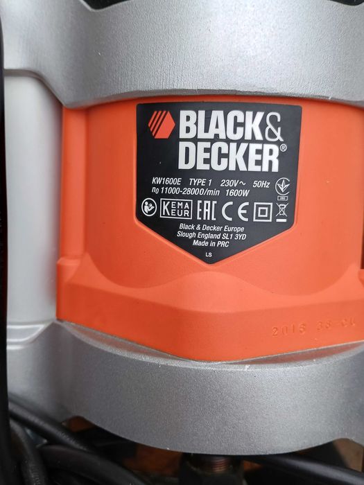 Frezarka Górnowrzecionowa BLACK&DECKER KW 1600 E
