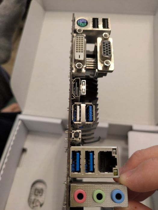 Motherboard gigabyte B550M ultra durable s2h