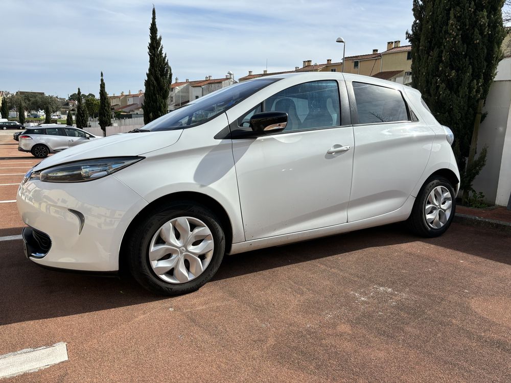 Renault Zoe 22kw Zen (com baterias proprias)