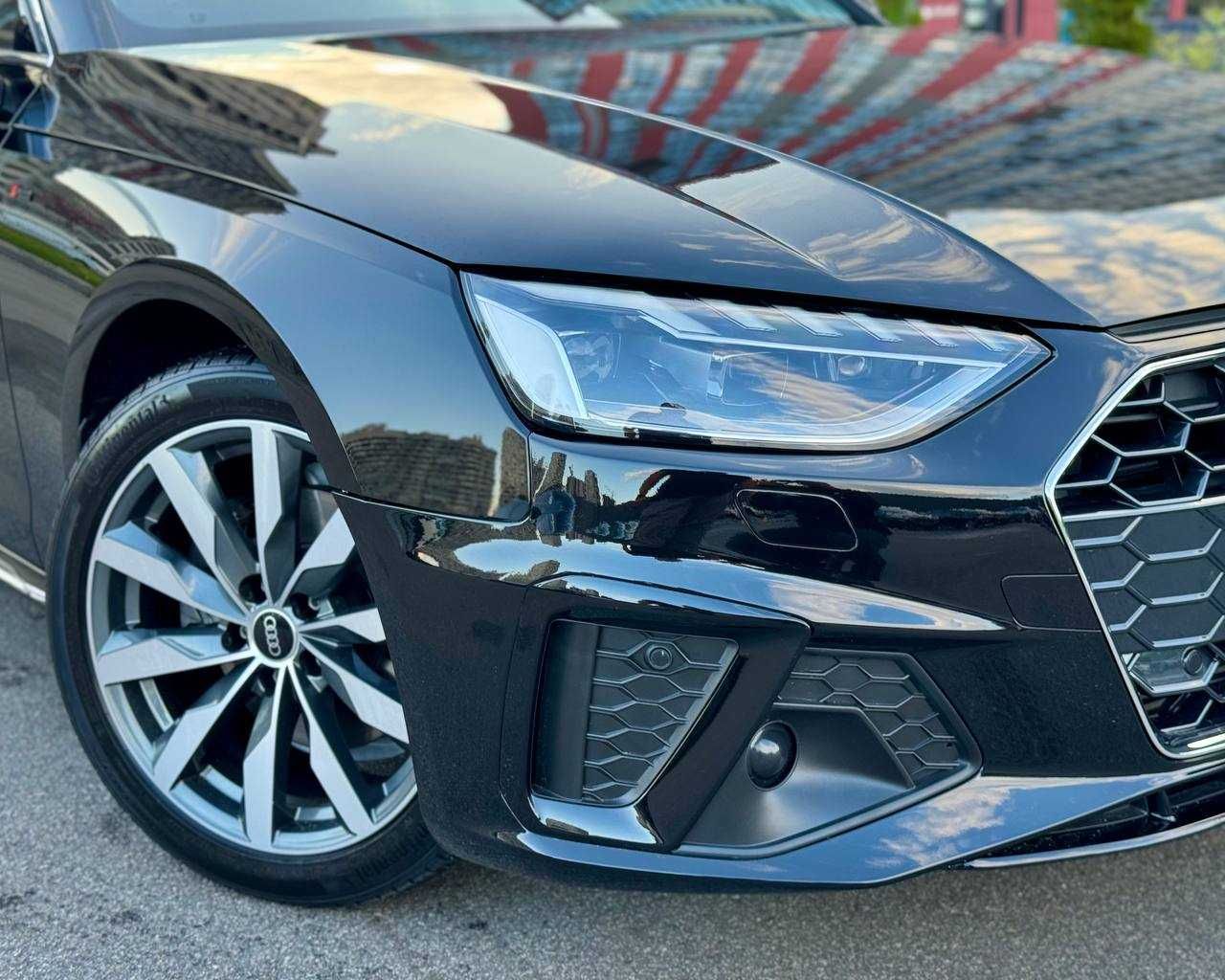 Продаж Audi A4 Premium