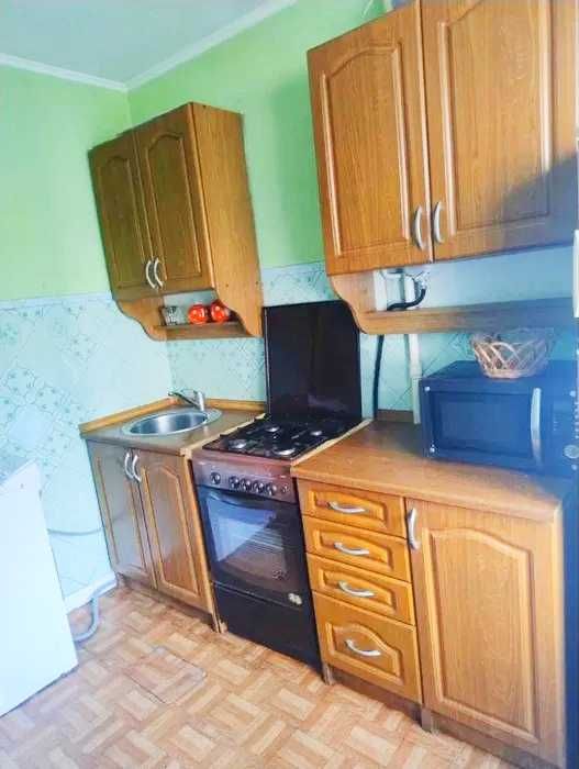Продам 2 кімнатну квартиру по вулиці Ушинського район радіоринку. Київ