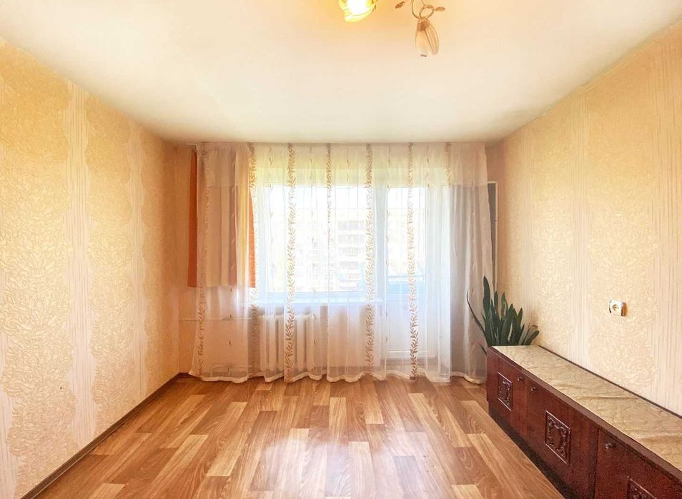 1 кім в багатоповерхівці 12 КВАРТАЛ (698396)