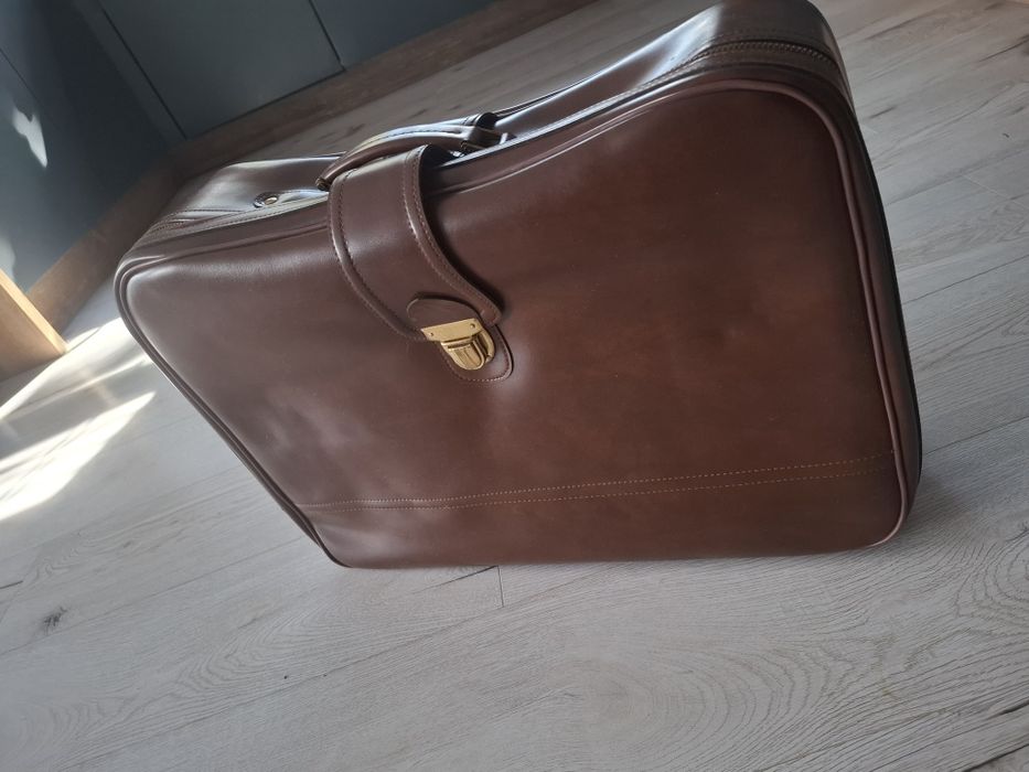 Stara, skórzana torba podróżna z PRL-u.  Super zachowana.