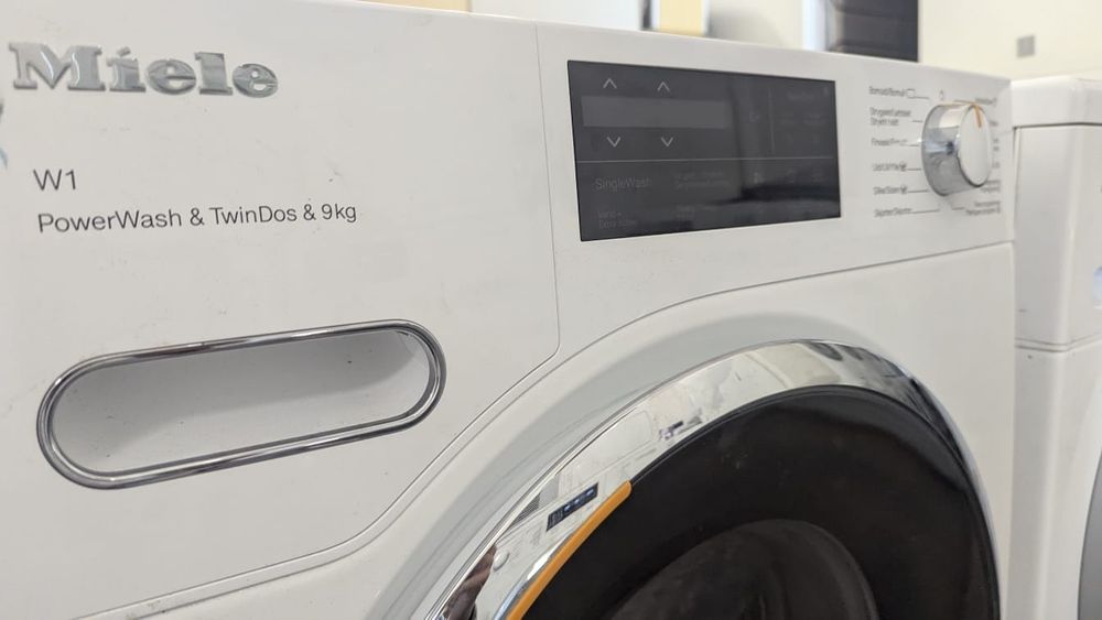 Преміум пральнв машина Miele WWI860 WCS PWash&TDos 9kg Wifi