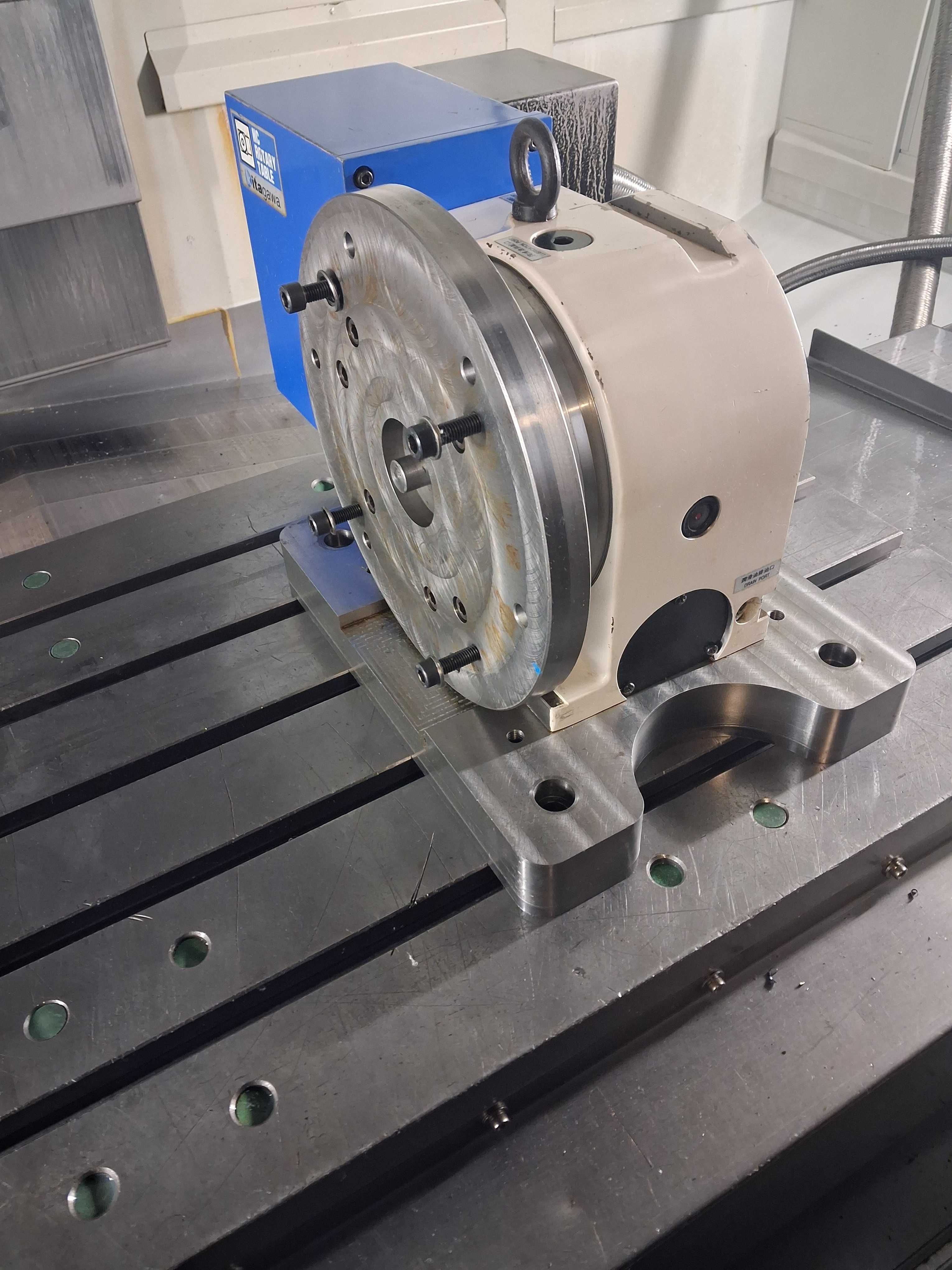 Centrum obróbcze frezarka CNC TBIVC1060 Heidenhain 2015 .h/pracy19 000