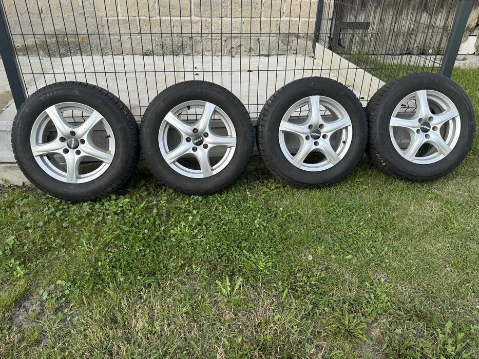 Sprzedam felgi aluminiowe 16