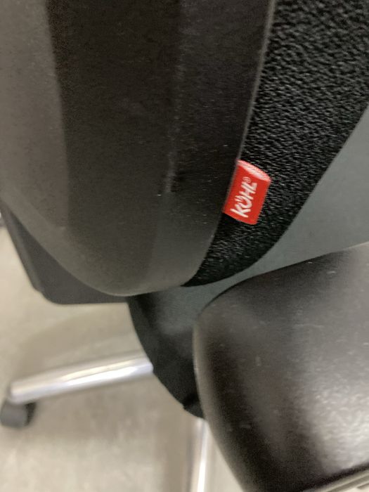 Krzesło biurowe obrotowe regulacja z niemiec solidne